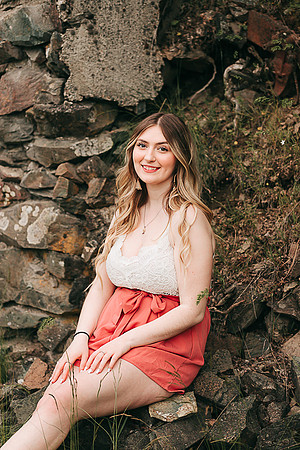 Maddy B Spring - Class of 2022 - IMG_3817 - May 26, 2022 - ©Radiant Photography by Selina - Selina Gilchrist