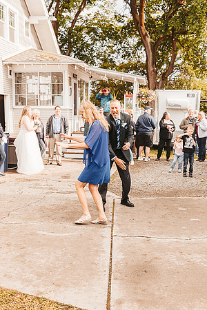 Brittany & Daren Wedding - reception -IMG_5453 - June 04, 2022 - ©Radiant Photography by Selina - Selina Gilchrist
