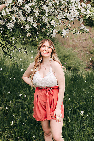Maddy B Spring - Class of 2022 - IMG_3647 - May 26, 2022 - ©Radiant Photography by Selina - Selina Gilchrist
