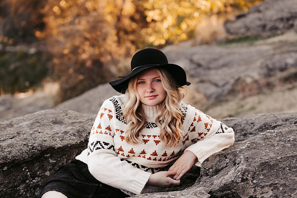 Natalie D - Class of 2023 - Mirabeau Point Park - IMG_0096 - October 15, 2022 - ©Radiant Photography by Selina - Selina Gilchrist