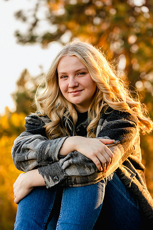 Natalie D - Class of 2023 - Mirabeau Point Park - IMG_0160 - October 15, 2022 - ©Radiant Photography by Selina - Selina Gilchrist