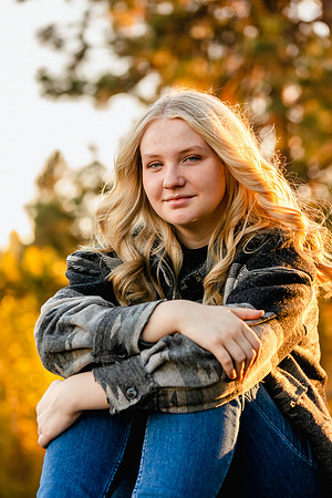 Natalie D - Class of 2023 - Mirabeau Point Park - IMG_0158 - October 15, 2022 - ©Radiant Photography by Selina - Selina Gilchrist