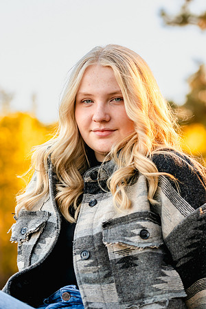 Natalie D - Class of 2023 - Mirabeau Point Park - IMG_0167 - October 15, 2022 - ©Radiant Photography by Selina - Selina Gilchrist