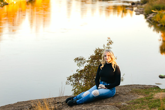 Natalie D - Class of 2023 - Mirabeau Point Park - IMG_0218 - October 15, 2022 - ©Radiant Photography by Selina - Selina Gilchrist