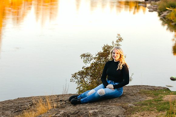 Natalie D - Class of 2023 - Mirabeau Point Park - IMG_0220 - October 15, 2022 - ©Radiant Photography by Selina - Selina Gilchrist