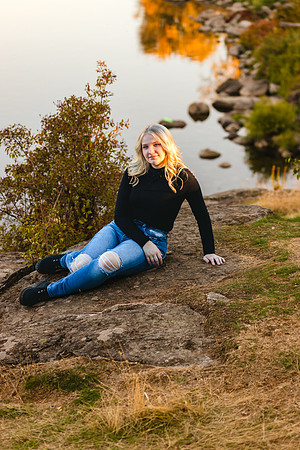 Natalie D - Class of 2023 - Mirabeau Point Park - IMG_0214 - October 15, 2022 - ©Radiant Photography by Selina - Selina Gilchrist