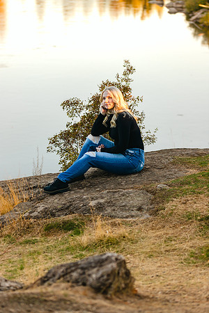 Natalie D - Class of 2023 - Mirabeau Point Park - IMG_0231 - October 15, 2022 - ©Radiant Photography by Selina - Selina Gilchrist
