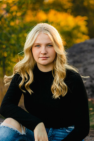 Natalie D - Class of 2023 - Mirabeau Point Park - IMG_0257 - October 15, 2022 - ©Radiant Photography by Selina - Selina Gilchrist