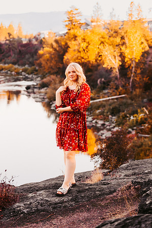 Natalie D - Class of 2023 - Mirabeau Point Park - IMG_0319 - October 15, 2022 - ©Radiant Photography by Selina - Selina Gilchrist