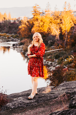 Natalie D - Class of 2023 - Mirabeau Point Park - IMG_0320 - October 15, 2022 - ©Radiant Photography by Selina - Selina Gilchrist