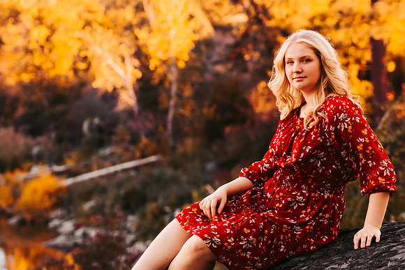 Natalie D - Class of 2023 - Mirabeau Point Park - IMG_0314 - October 15, 2022 - ©Radiant Photography by Selina - Selina Gilchrist
