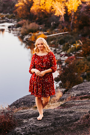 Natalie D - Class of 2023 - Mirabeau Point Park - IMG_0332 - October 15, 2022 - ©Radiant Photography by Selina - Selina Gilchrist