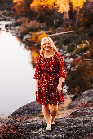 Natalie D - Class of 2023 - Mirabeau Point Park - IMG_0335 - October 15, 2022 - ©Radiant Photography by Selina - Selina Gilchrist
