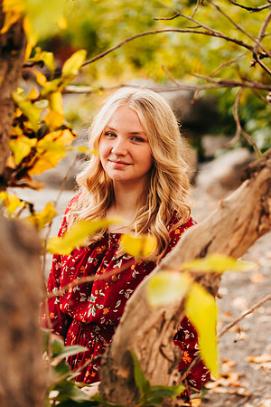 Natalie D - Class of 2023 - Mirabeau Point Park - IMG_0389 - October 15, 2022 - ©Radiant Photography by Selina - Selina Gilchrist