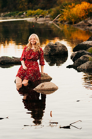 Natalie D - Class of 2023 - Mirabeau Point Park - IMG_0467 - October 15, 2022 - ©Radiant Photography by Selina - Selina Gilchrist