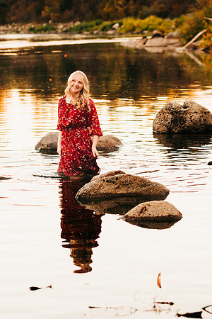 Natalie D - Class of 2023 - Mirabeau Point Park - IMG_0491 - October 15, 2022 - ©Radiant Photography by Selina - Selina Gilchrist
