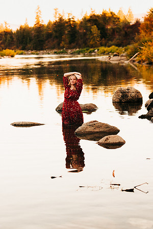 Natalie D - Class of 2023 - Mirabeau Point Park - IMG_0509 - October 15, 2022 - ©Radiant Photography by Selina - Selina Gilchrist