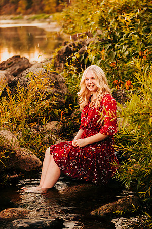 Natalie D - Class of 2023 - Mirabeau Point Park - IMG_0609 - October 15, 2022 - ©Radiant Photography by Selina - Selina Gilchrist