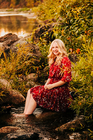 Natalie D - Class of 2023 - Mirabeau Point Park - IMG_0610 - October 15, 2022 - ©Radiant Photography by Selina - Selina Gilchrist