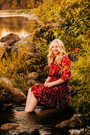 Natalie D - Class of 2023 - Mirabeau Point Park - IMG_0608 - October 15, 2022 - ©Radiant Photography by Selina - Selina Gilchrist