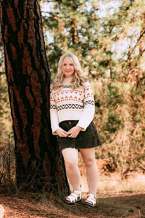 Natalie D - Class of 2023 - Mirabeau Point Park - IMG_9953 - October 15, 2022 - ©Radiant Photography by Selina - Selina Gilchrist