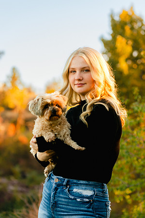 Natalie D - Class of 2023 - Mirabeau Point Park - IMG_0261 - October 15, 2022 - ©Radiant Photography by Selina - Selina Gilchrist