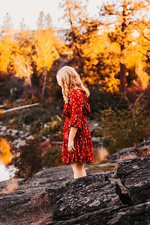 Natalie D - Class of 2023 - Mirabeau Point Park - IMG_0317 - October 15, 2022 - ©Radiant Photography by Selina - Selina Gilchrist