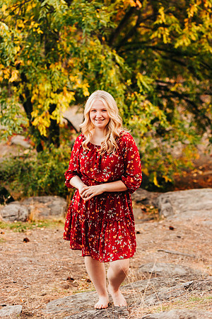 Natalie D - Class of 2023 - Mirabeau Point Park - IMG_0372 - October 15, 2022 - ©Radiant Photography by Selina - Selina Gilchrist