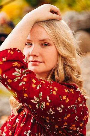 Natalie D - Class of 2023 - Mirabeau Point Park - IMG_0393 - October 15, 2022 - ©Radiant Photography by Selina - Selina Gilchrist