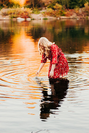 Natalie D - Class of 2023 - Mirabeau Point Park - IMG_0417 - October 15, 2022 - ©Radiant Photography by Selina - Selina Gilchrist