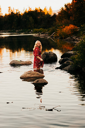 Natalie D - Class of 2023 - Mirabeau Point Park - IMG_0482 - October 15, 2022 - ©Radiant Photography by Selina - Selina Gilchrist
