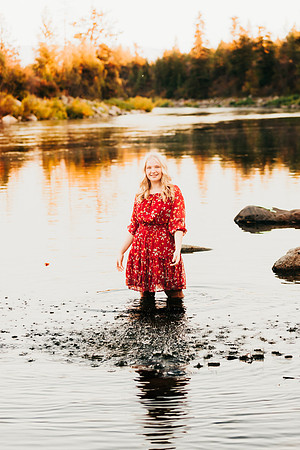 Natalie D - Class of 2023 - Mirabeau Point Park - IMG_0450 - October 15, 2022 - ©Radiant Photography by Selina - Selina Gilchrist