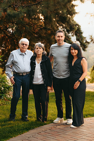 Sandie & Lewis - 50th Anniversary - Arbor Crest - IMG_7617 - September 17, 2022 - Radiant Photography by Selina - Selina Gilchrist