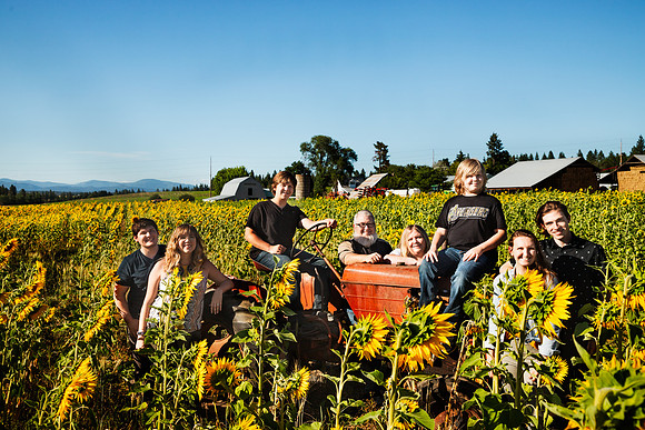 IMG_7833-Edit Megan & Family - Half Moon Blooms July 25, 2020 Radiant Photography by Selina - Selina Gilchrist