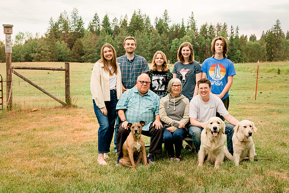 IMG_3508 Sara & family - June 15, 2021 - Radiant Photography by Selina - Selina Gilchrist