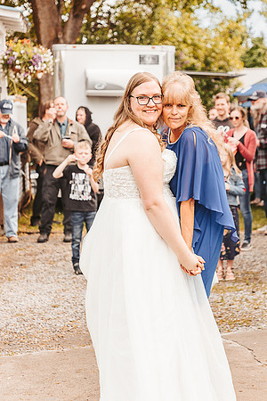 Brittany & Daren Wedding - reception -IMG_5330 - June 04, 2022 - ©Radiant Photography by Selina - Selina Gilchrist