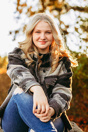 Natalie D - Class of 2023 -IMG_0152-Edit - October 15, 2022 - Radiant Photography by Selina - Selina Gilchrist