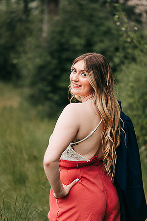 Maddy B Spring - Class of 2022 - IMG_3862 - May 26, 2022 - ©Radiant Photography by Selina - Selina Gilchrist