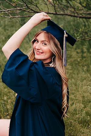 Maddy B Spring - Class of 2022 - IMG_3565 - May 26, 2022 - ©Radiant Photography by Selina - Selina Gilchrist