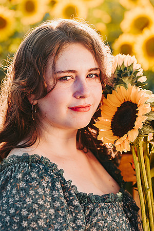 Kady W - Class of 2023 -IMG_0037 - July 30, 2022 - ©Radiant Photography by Selina - Selina Gilchrist