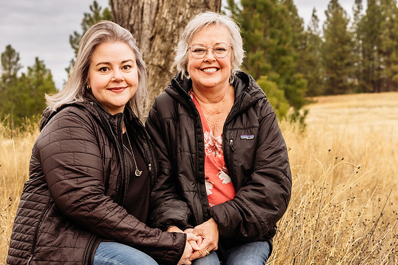 Darcy M & family 11-16-24 - AW2A1363 - ©Selina Gilchrist