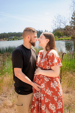 Shelby & Sterling - maternity - IMG_2176 - July 05, 2023 - Radiant Photography by Selina-Selina Gilchrist