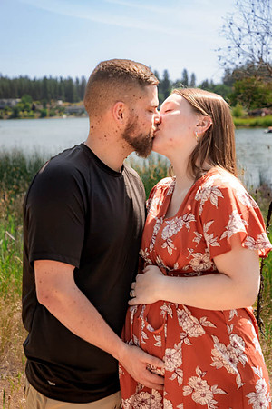Shelby & Sterling - maternity - IMG_2184 - July 05, 2023 - Radiant Photography by Selina-Selina Gilchrist
