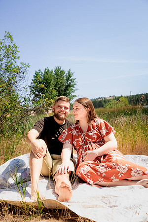 Shelby & Sterling - maternity - IMG_2213 - July 05, 2023 - Radiant Photography by Selina-Selina Gilchrist