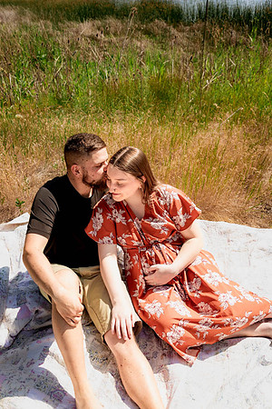Shelby & Sterling - maternity - IMG_2216 - July 05, 2023 - Radiant Photography by Selina-Selina Gilchrist