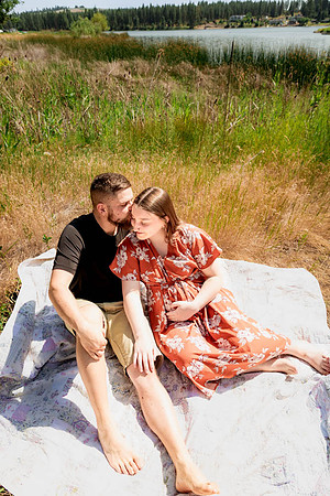 Shelby & Sterling - maternity - IMG_2217 - July 05, 2023 - Radiant Photography by Selina-Selina Gilchrist