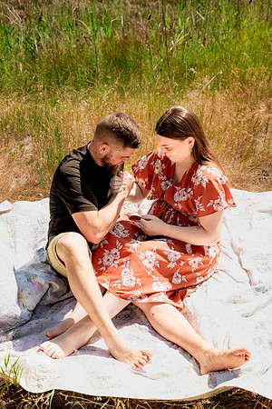 Shelby & Sterling - maternity - IMG_2221 - July 05, 2023 - Radiant Photography by Selina-Selina Gilchrist