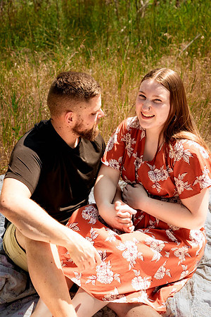 Shelby & Sterling - maternity - IMG_2233 - July 05, 2023 - Radiant Photography by Selina-Selina Gilchrist