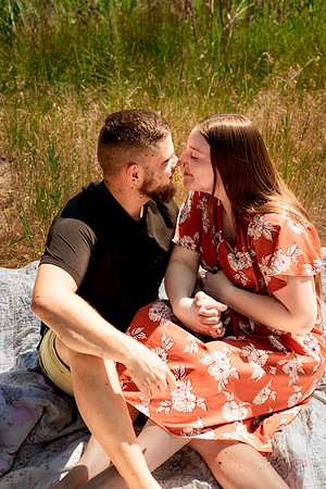 Shelby & Sterling - maternity - IMG_2235 - July 05, 2023 - Radiant Photography by Selina-Selina Gilchrist
