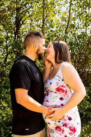 Shelby & Sterling - maternity - IMG_2288 - July 05, 2023 - Radiant Photography by Selina-Selina Gilchrist